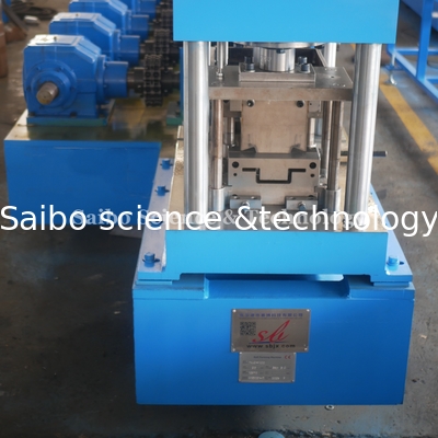 Hydraulic Decoiler Hat Profile Roll Forming Machine 5T With 4mm Thickness